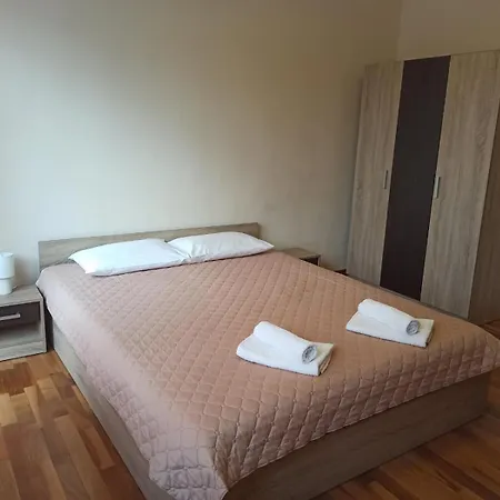 Statevi Guest Velingrad