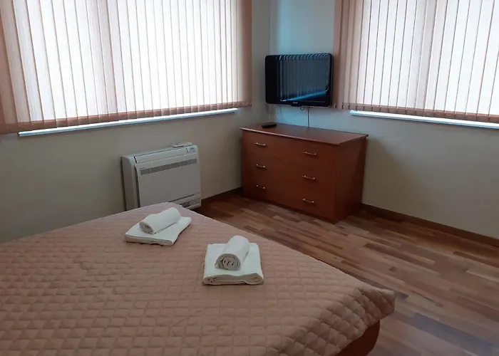 Statevi Guest Velingrad